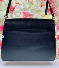 Load image into Gallery viewer, Womens Chloé Faye shoulder bag in smooth calfskin & suede calfskin