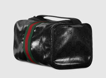Load image into Gallery viewer, Men’s Gucci toiletry bag
