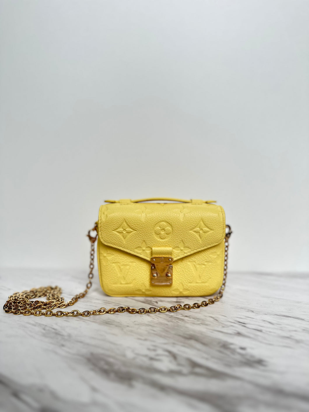 Louis Vuitton micro Métis