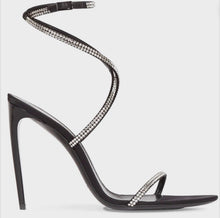 Load image into Gallery viewer, YSL heels
