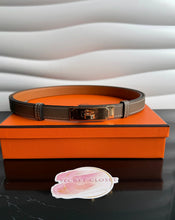 Load image into Gallery viewer, Rose gold Hermes Kelly belt
