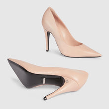 Load image into Gallery viewer, Nude Gucci high heels
