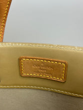 Load image into Gallery viewer, Louis Vuitton vintage bag
