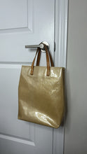 Load image into Gallery viewer, Louis Vuitton vintage bag
