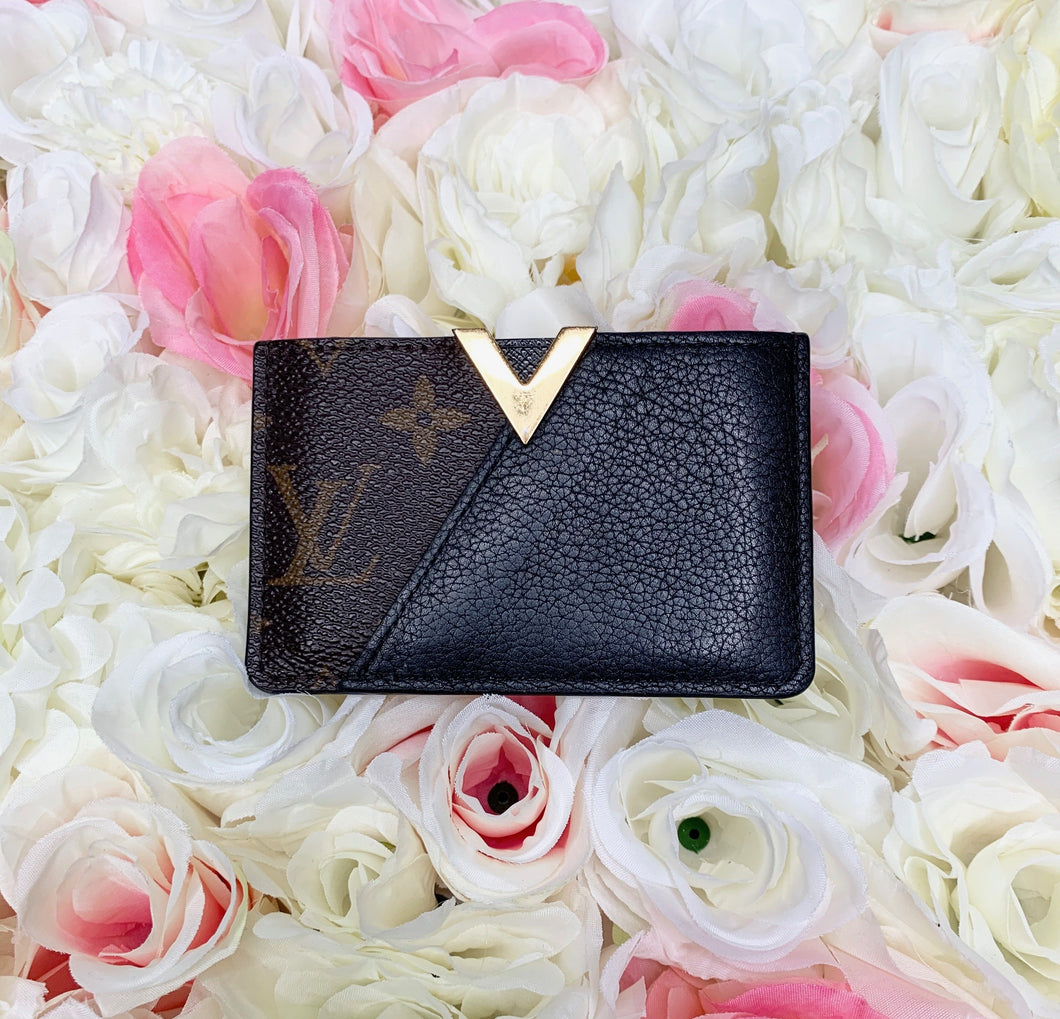 Womens LOUIS VUITTON CARDHOLDER