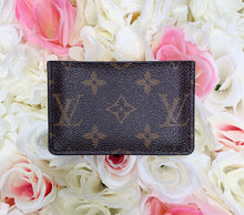 Load image into Gallery viewer, Womens LOUIS VUITTON CARDHOLDER
