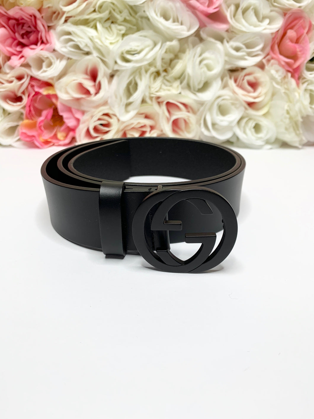 MEN’S GUCCI MATTE BLACK BELT