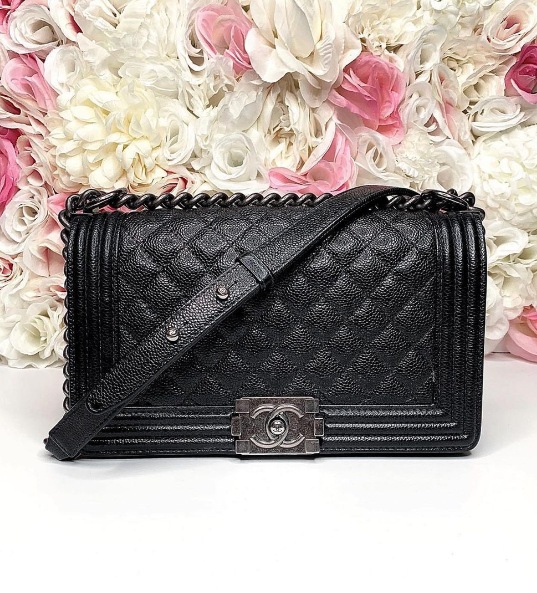 Womens Chanel BLK CAVIAR RHW OLD  HandbagMED BOY